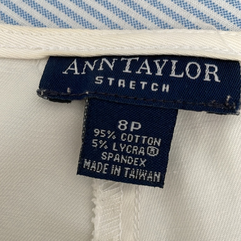 Ann Taylor White stretch chinos size 8P - Picture 3 of 13